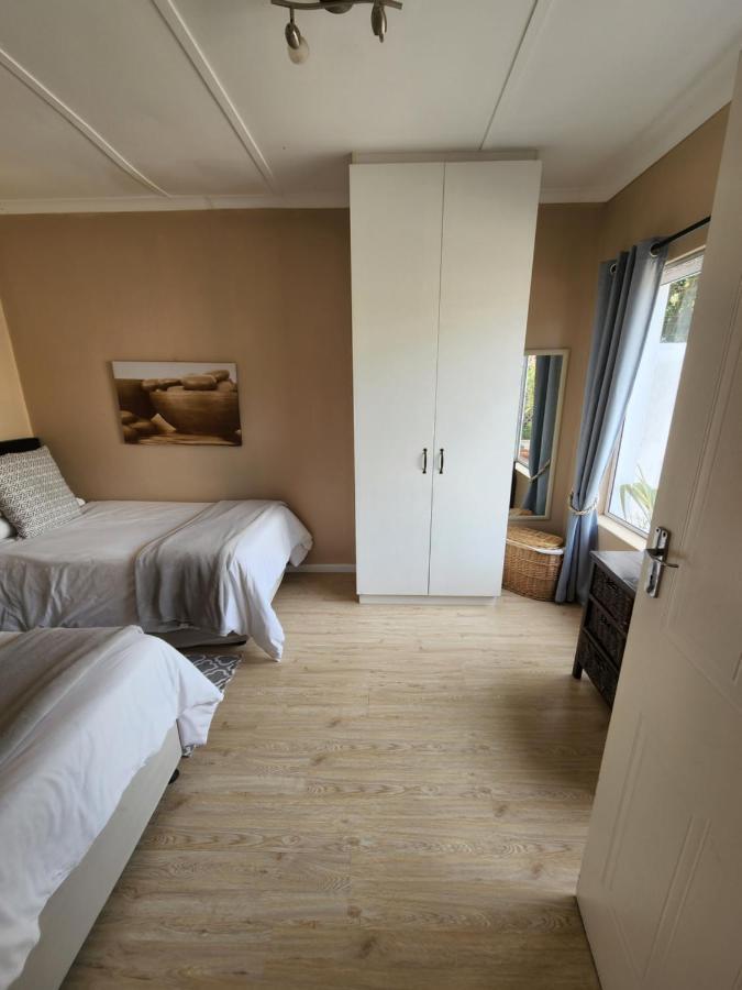 Jenvey House Selfcatering Apartments & Bnb بورت اليزابيث المظهر الخارجي الصورة